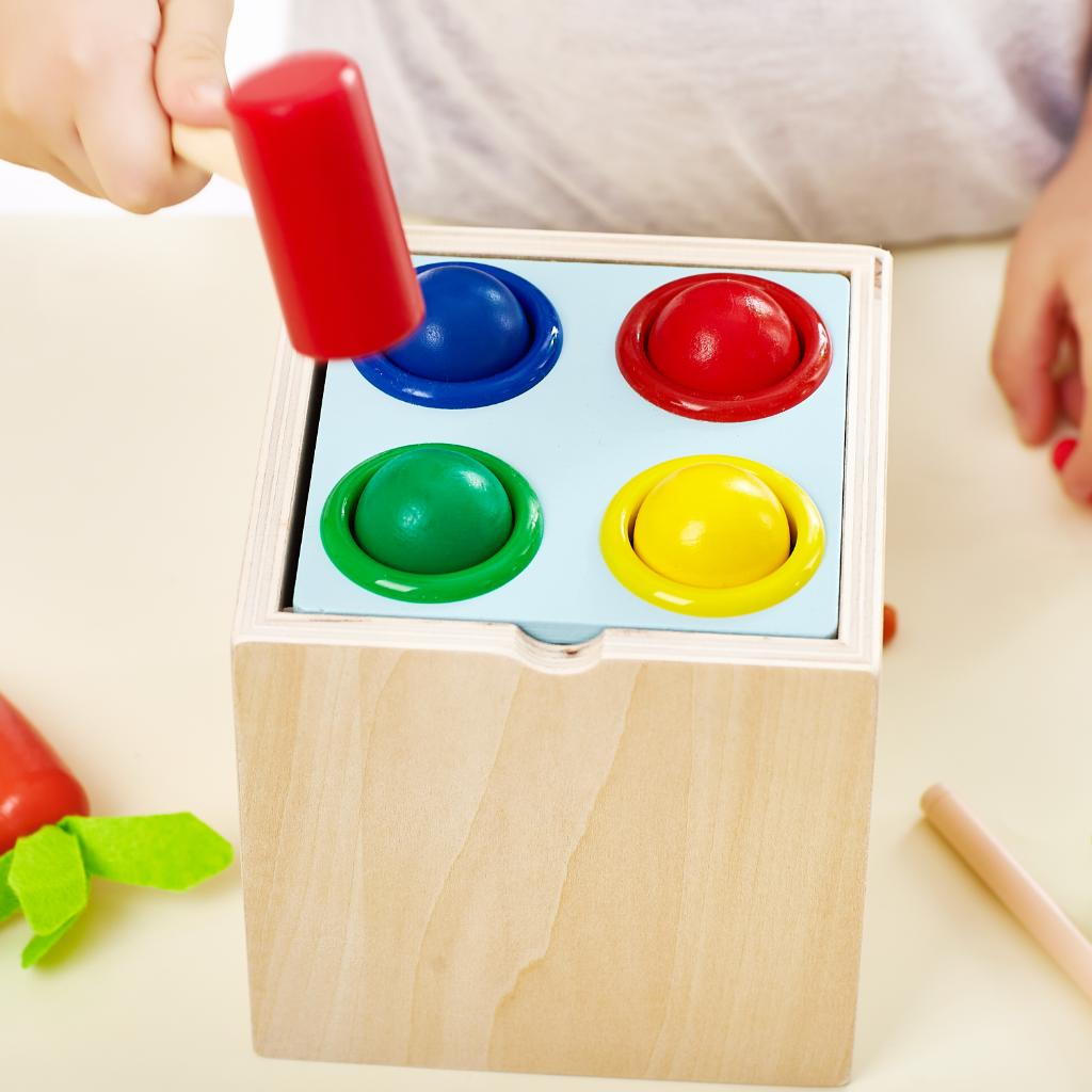Steckspiel Holz Karotten 3 in 1 Kind spielt