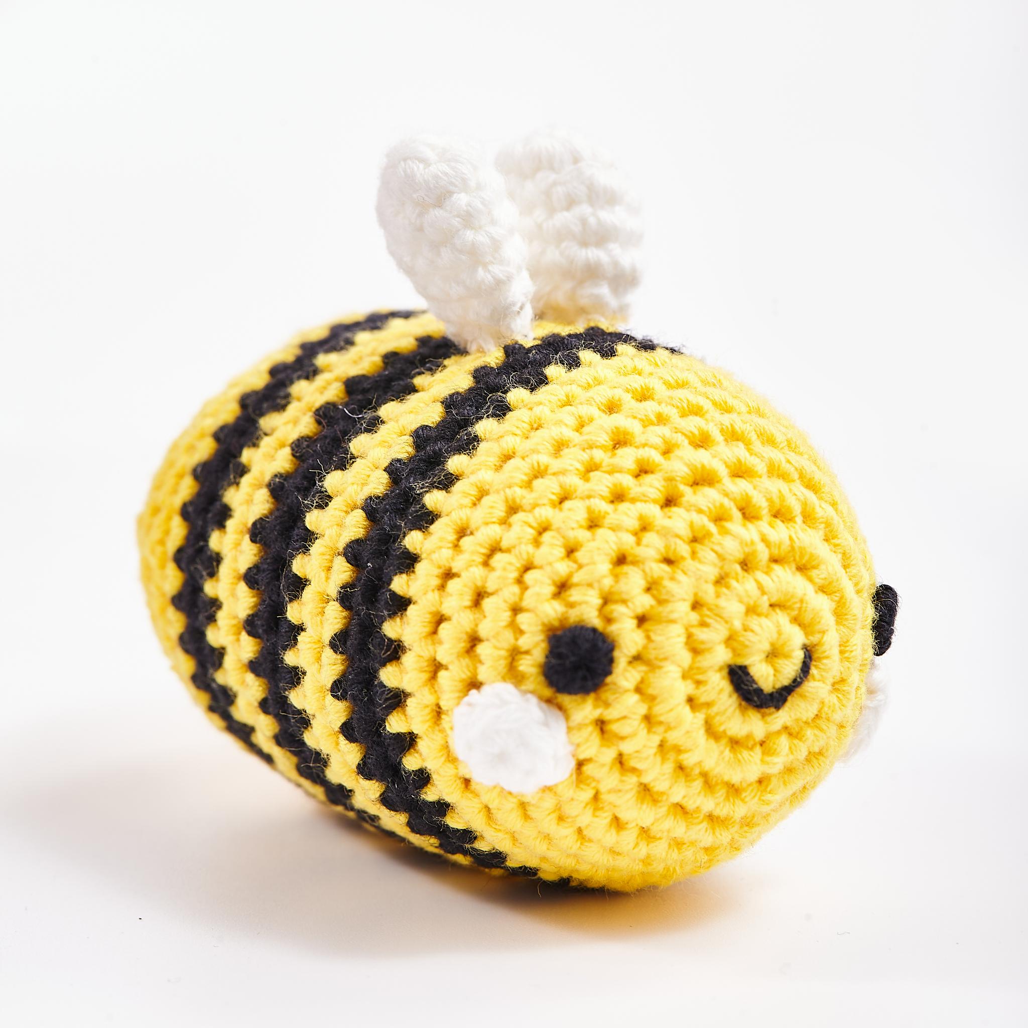 Crochet bees and beehive from organic cotton