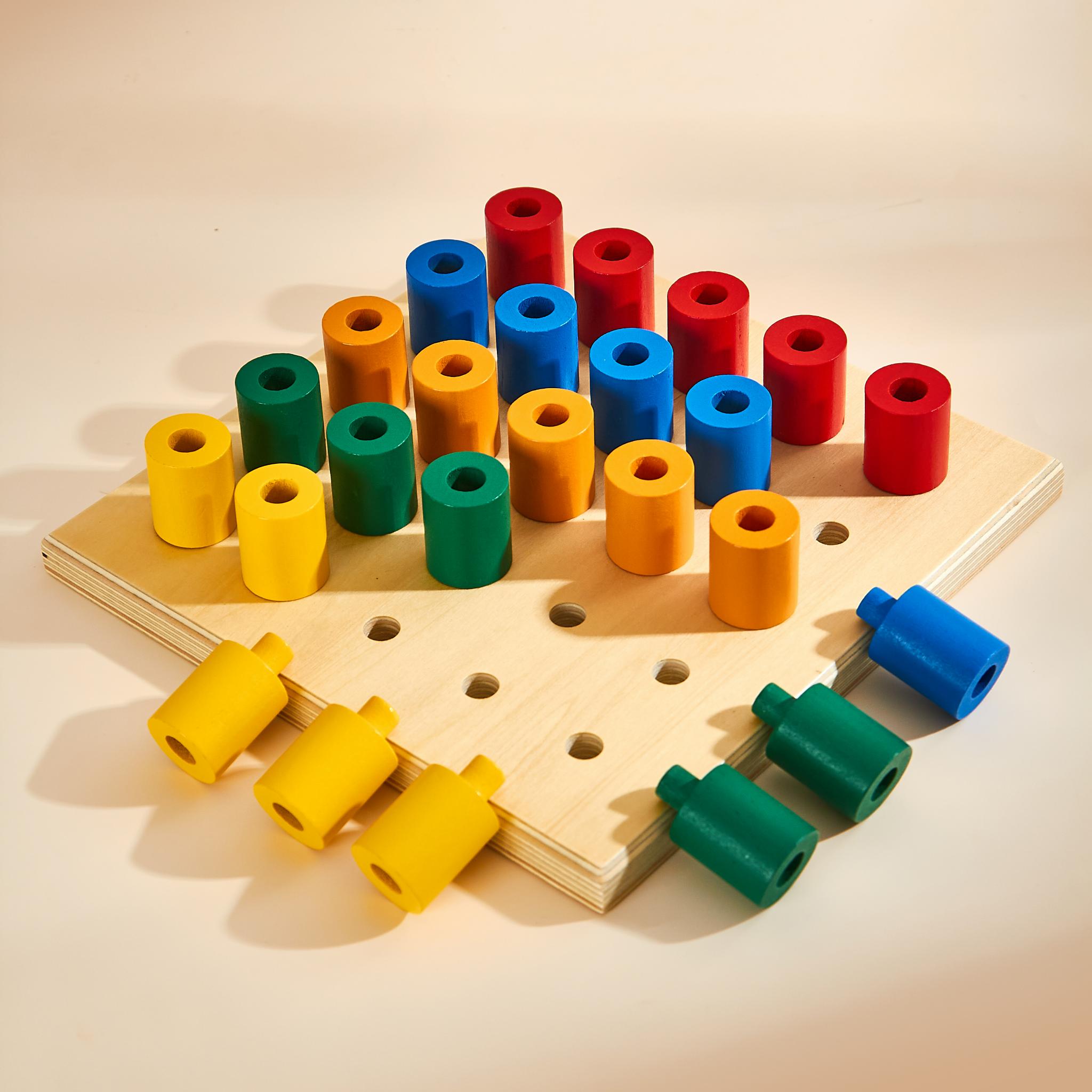 Montessori wooden ring game, multicolored