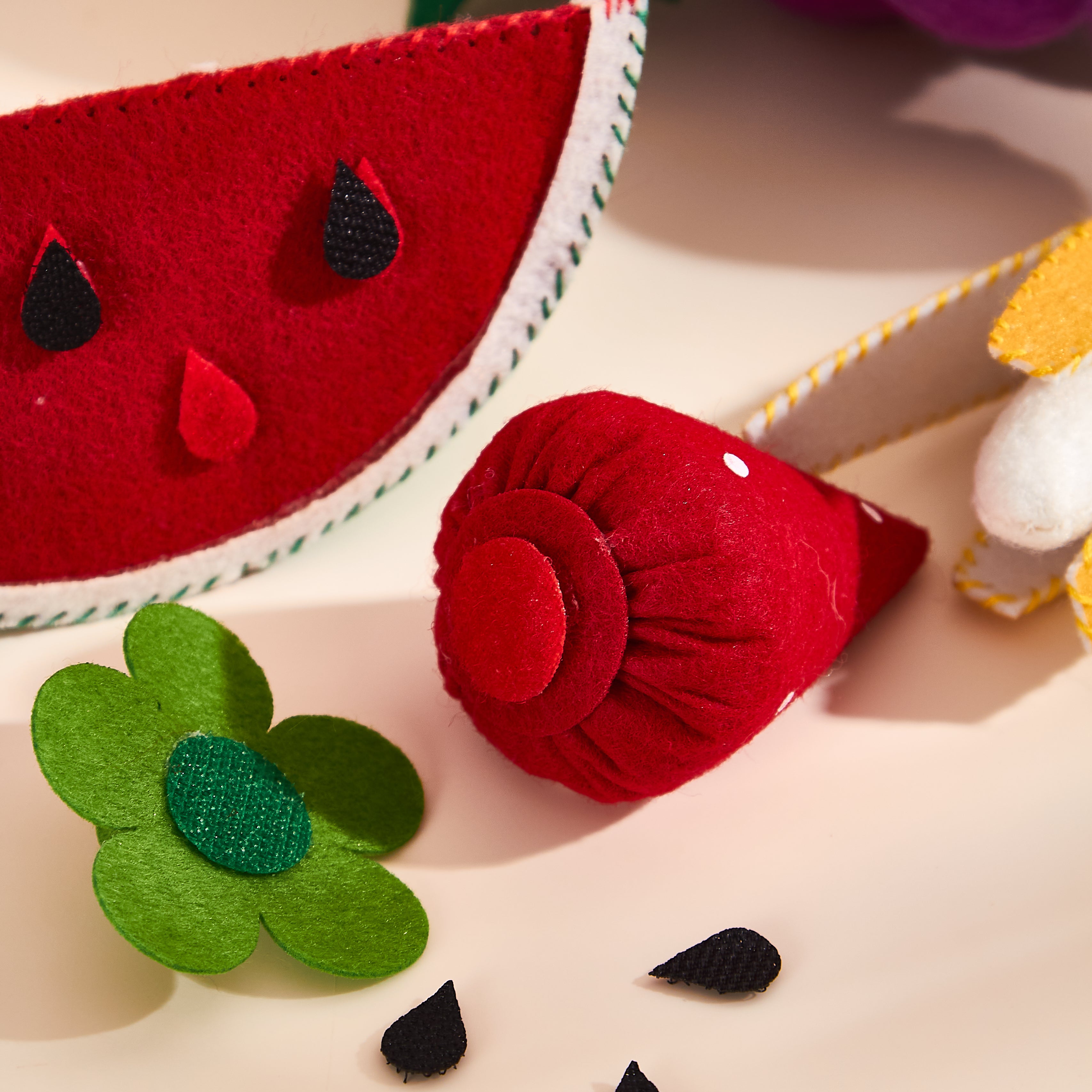 Felt toy fruit, toy food