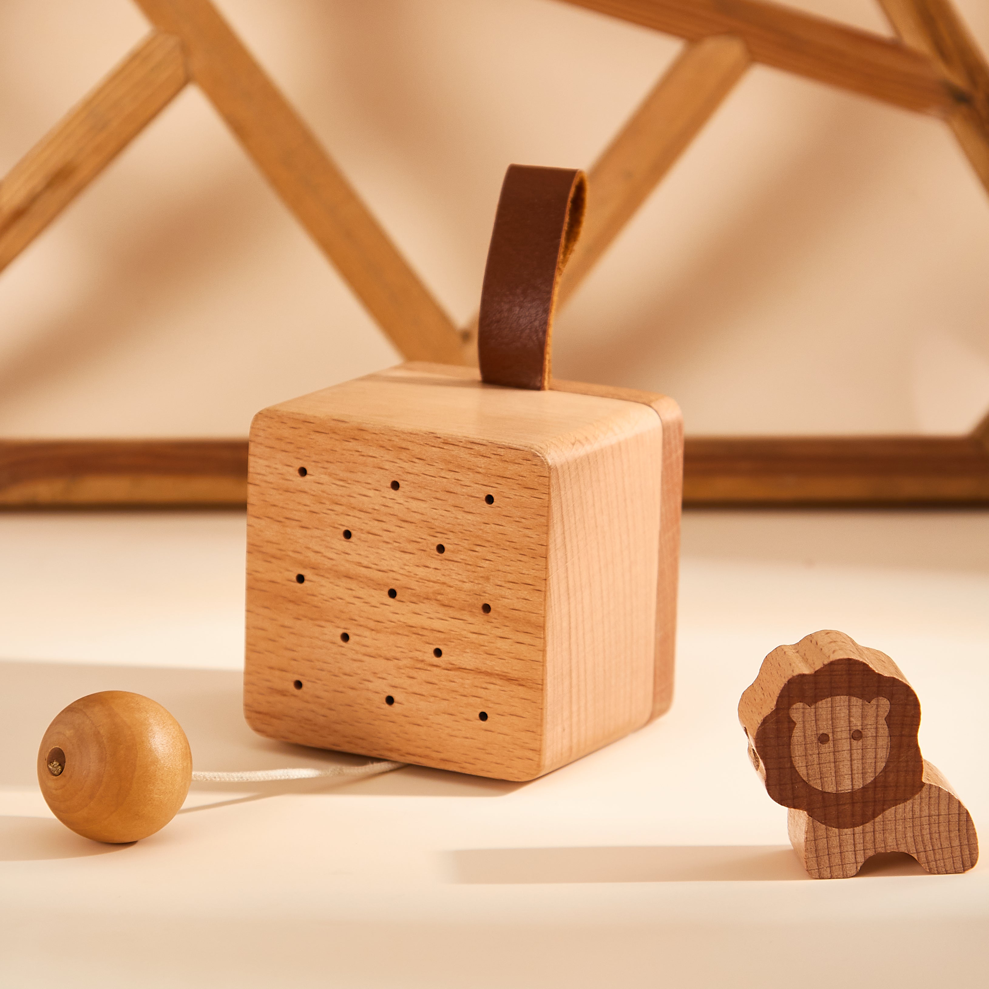 AWARIKIDS music box