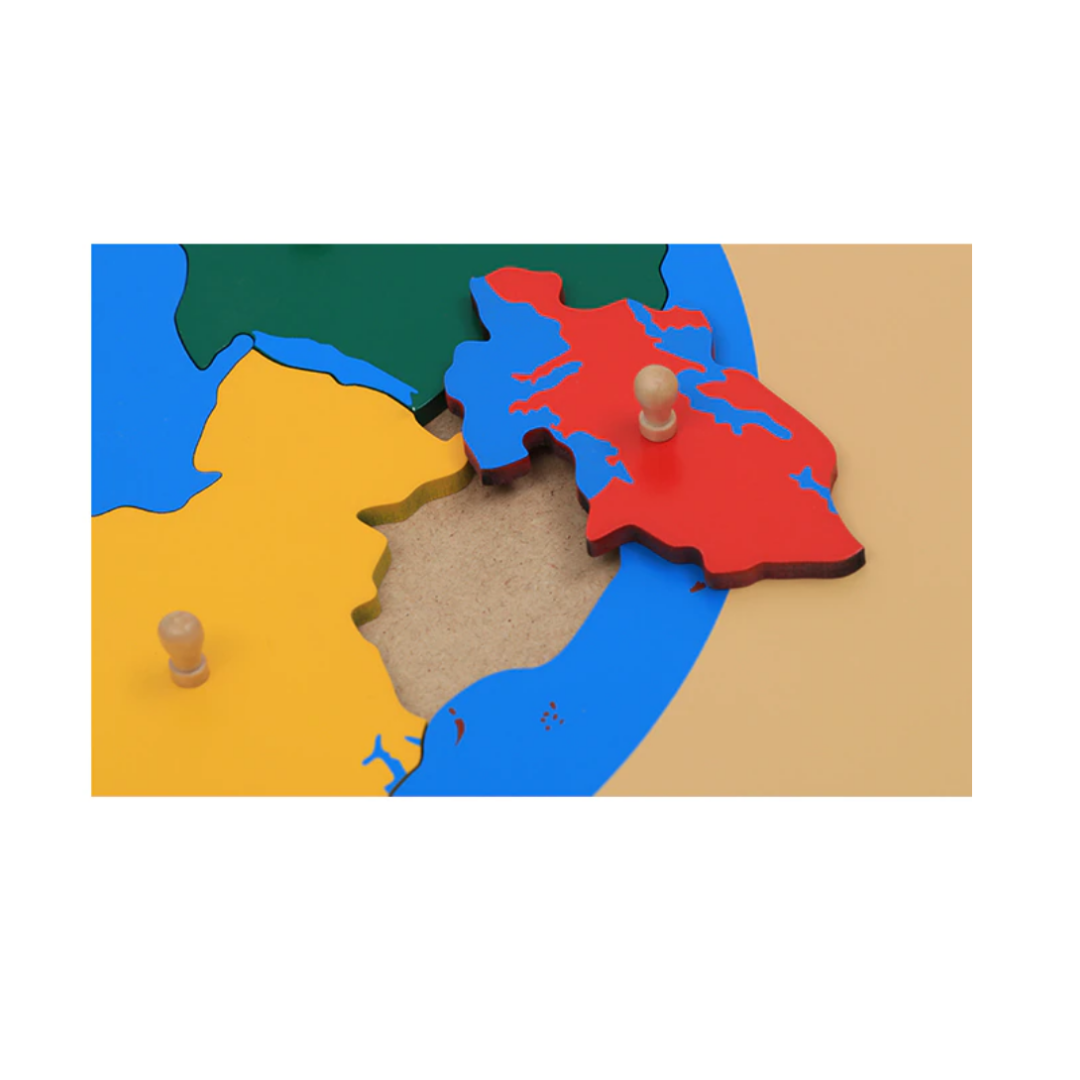Montessori Puzzle Map Continents